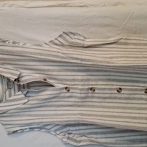 Christopher and banks summer top